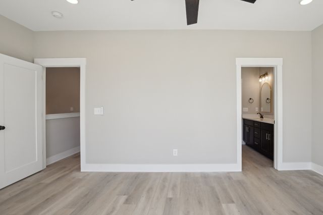 908 Anderson Ln Unit 6, Madison, TN 37115