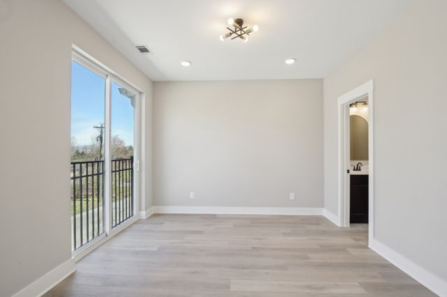 908 Anderson Ln Unit 6, Madison, TN 37115