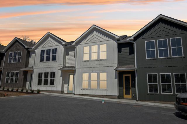 908 Anderson Ln Unit 6, Madison, TN 37115