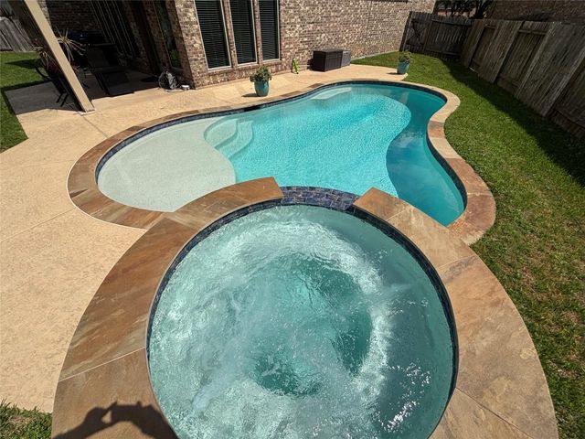 2926 Rivermist Lane, Richmond, TX 77406