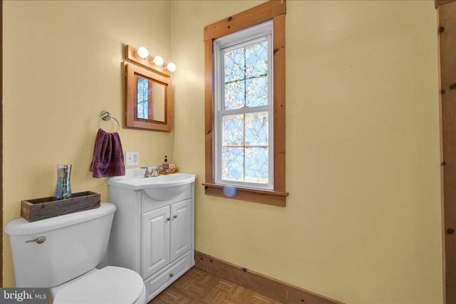 121 E CUMBERLAND RD, Enola, PA 17025