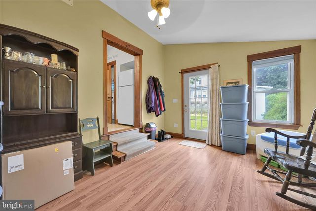 121 E CUMBERLAND RD, Enola, PA 17025