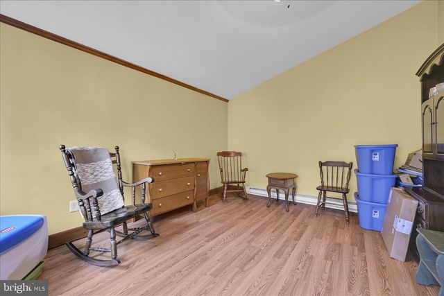 121 E CUMBERLAND RD, Enola, PA 17025