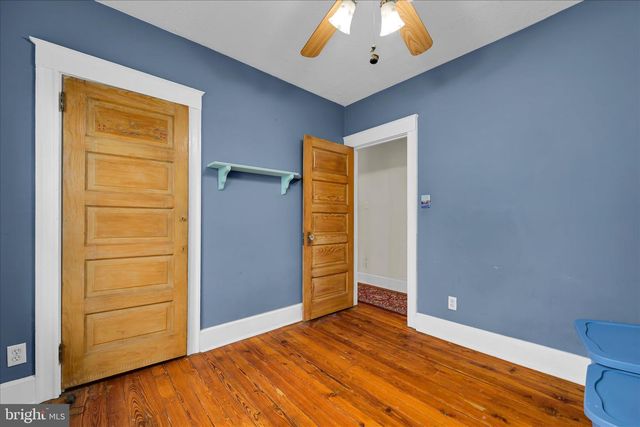 121 E CUMBERLAND RD, Enola, PA 17025