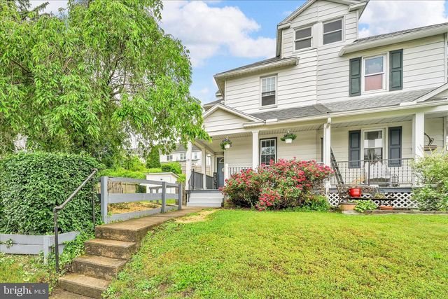 121 E CUMBERLAND RD, Enola, PA 17025