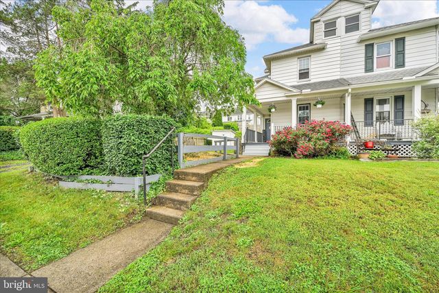 121 E CUMBERLAND RD, Enola, PA 17025