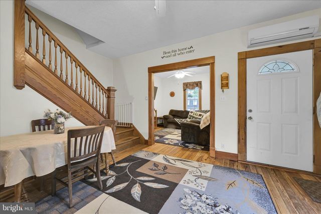 121 E CUMBERLAND RD, Enola, PA 17025