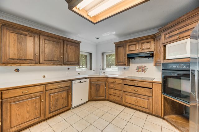 9712 County Road 2432, Terrell, TX 75160