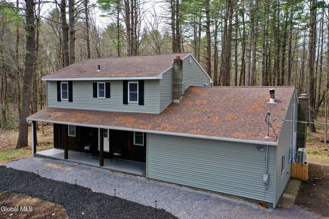 1011 Middleline Road, Ballston Spa, NY 12020