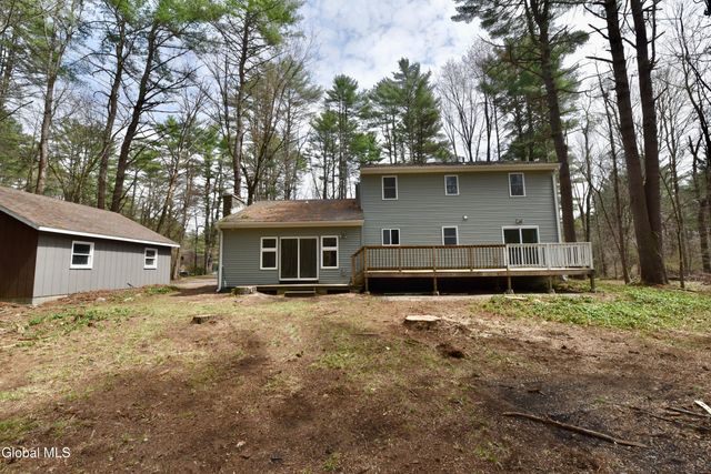 1011 Middleline Road, Ballston Spa, NY 12020