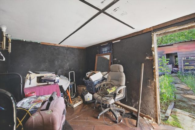 17128 County Road 3322, Frost, TX 76641