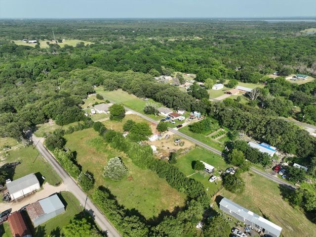 17128 County Road 3322, Frost, TX 76641