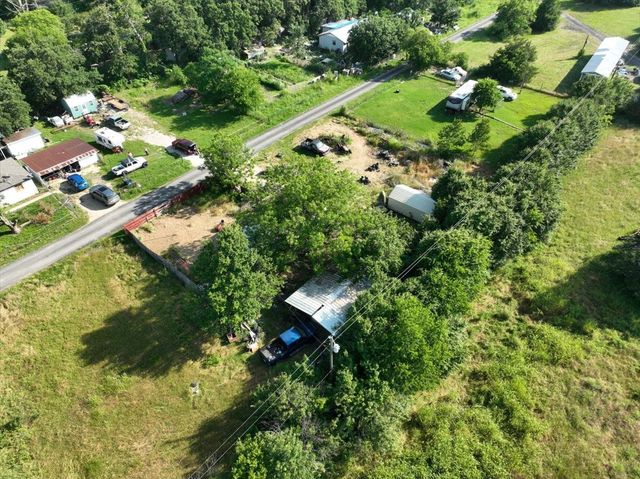 17128 County Road 3322, Frost, TX 76641