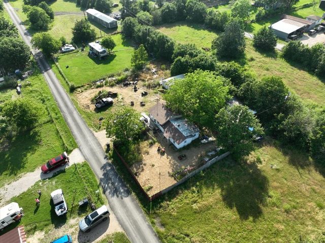 17128 County Road 3322, Frost, TX 76641