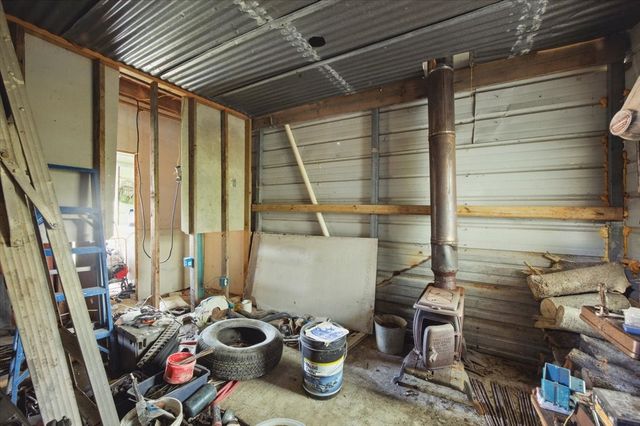 17128 County Road 3322, Frost, TX 76641