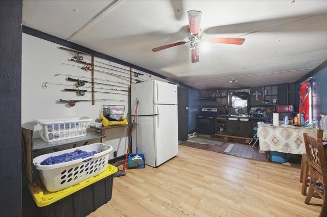 17128 County Road 3322, Frost, TX 76641
