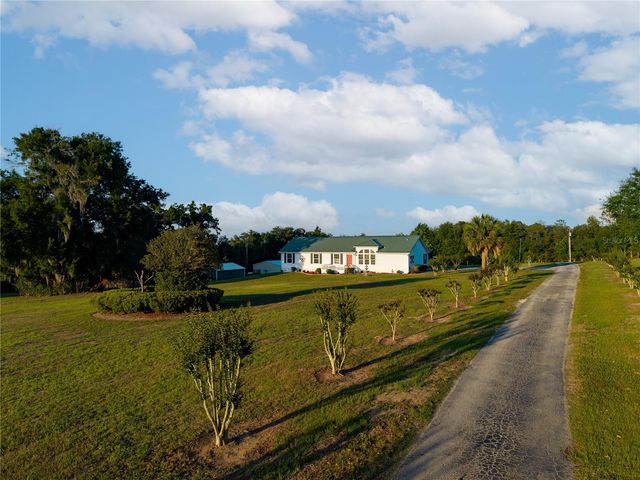9712 US HIGHWAY 301, Dade City, FL 33525