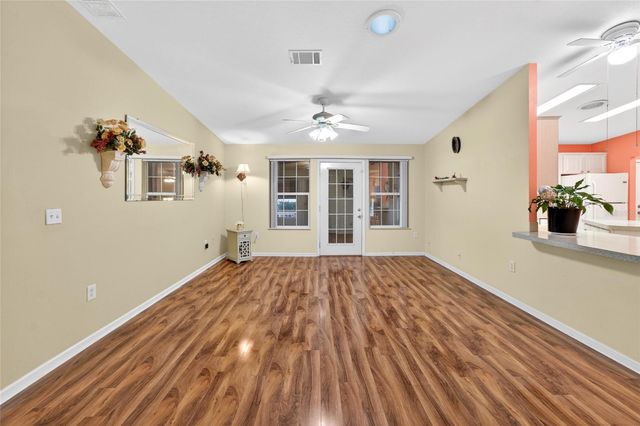 9712 US HIGHWAY 301, Dade City, FL 33525