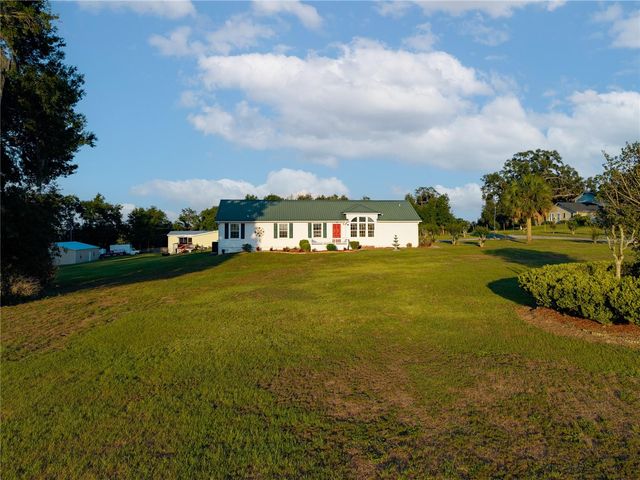9712 US HIGHWAY 301, Dade City, FL 33525