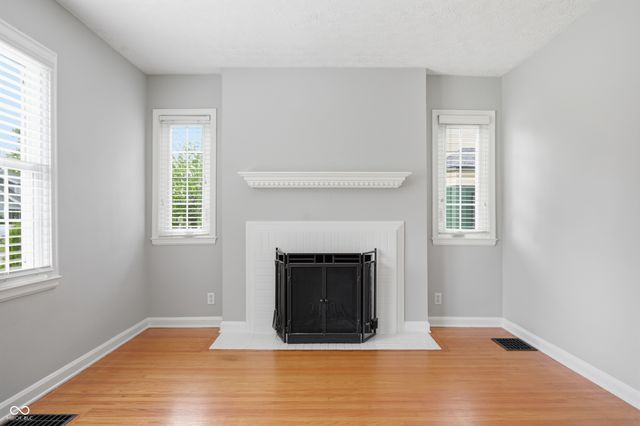 112 N Sheridan Avenue, Indianapolis, IN 46219