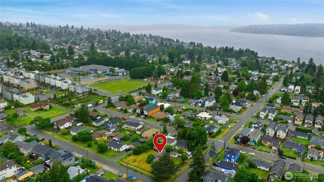 11815 85th Avenue S, Seattle, WA 98178
