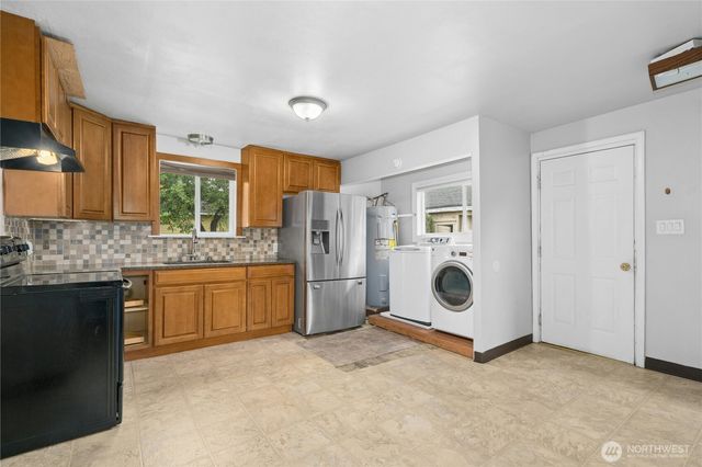 11815 85th Avenue S, Seattle, WA 98178
