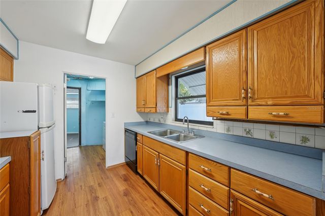 5511 93RD AVENUE N, Pinellas Park, FL 33782