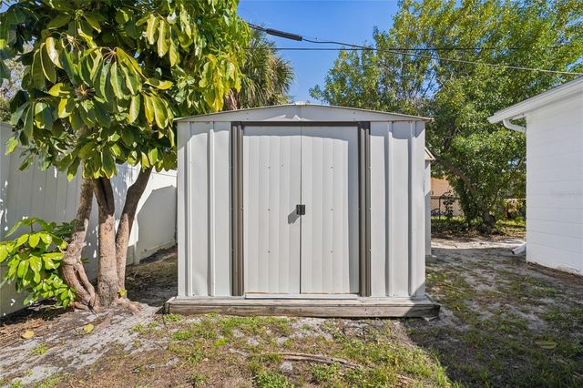 5511 93RD AVENUE N, Pinellas Park, FL 33782