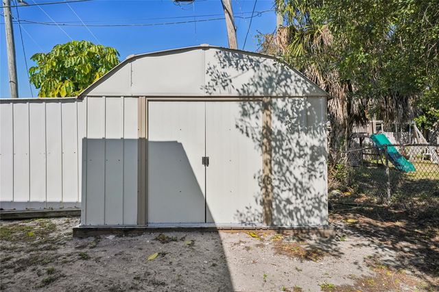 5511 93RD AVENUE N, Pinellas Park, FL 33782