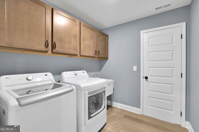 2524 Parkside Way, Gainesville, GA 30507