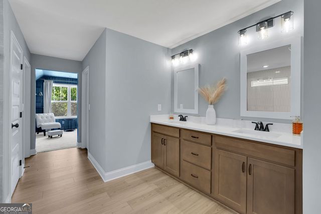 2524 Parkside Way, Gainesville, GA 30507