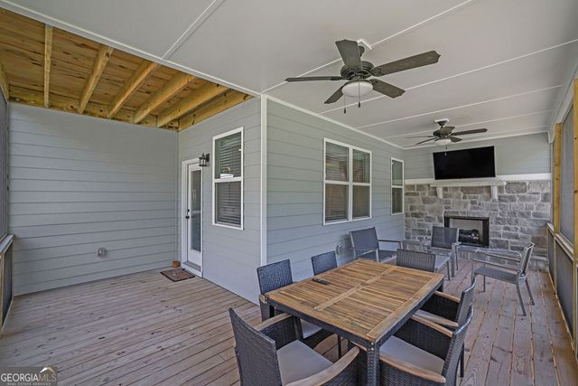 2524 Parkside Way, Gainesville, GA 30507