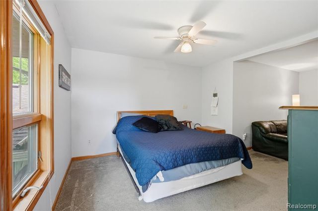 11034 Grand River Road, Brighton, MI 48116