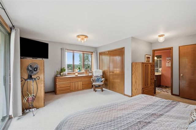11034 Grand River Road, Brighton, MI 48116