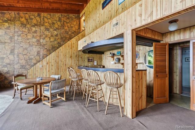 11034 Grand River Road, Brighton, MI 48116