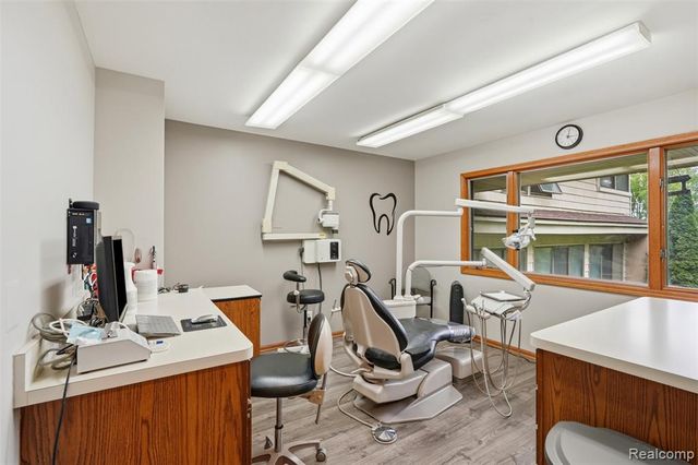 11034 Grand River Road, Brighton, MI 48116