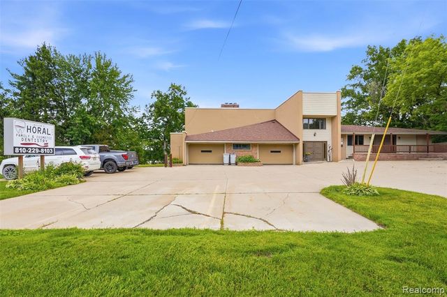 11034 Grand River Road, Brighton, MI 48116