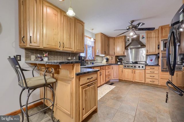 258 BEAVERS RD, Birdsboro, PA 19508