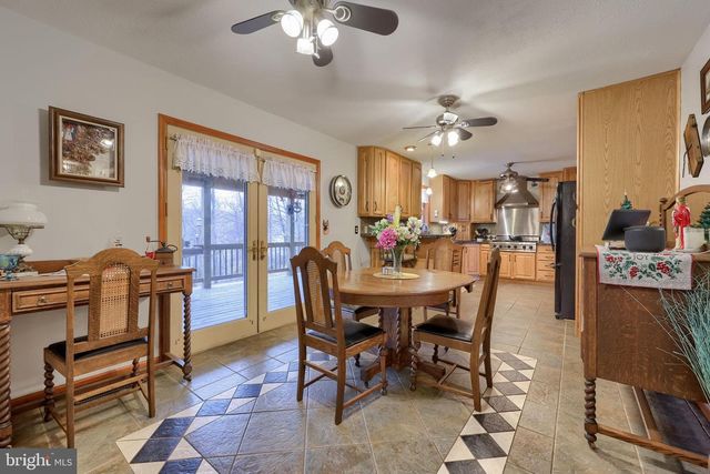 258 BEAVERS RD, Birdsboro, PA 19508