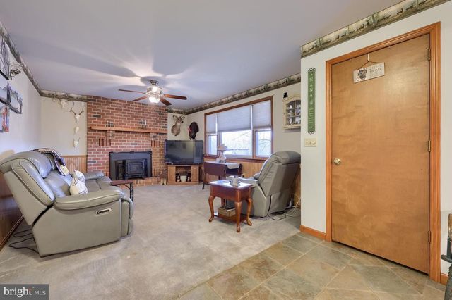 258 BEAVERS RD, Birdsboro, PA 19508