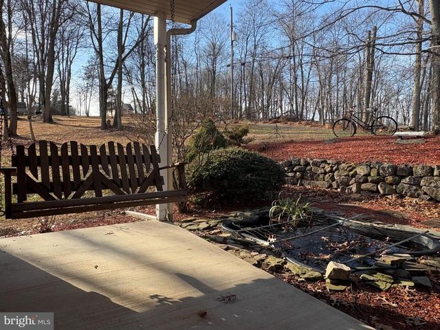 258 BEAVERS RD, Birdsboro, PA 19508