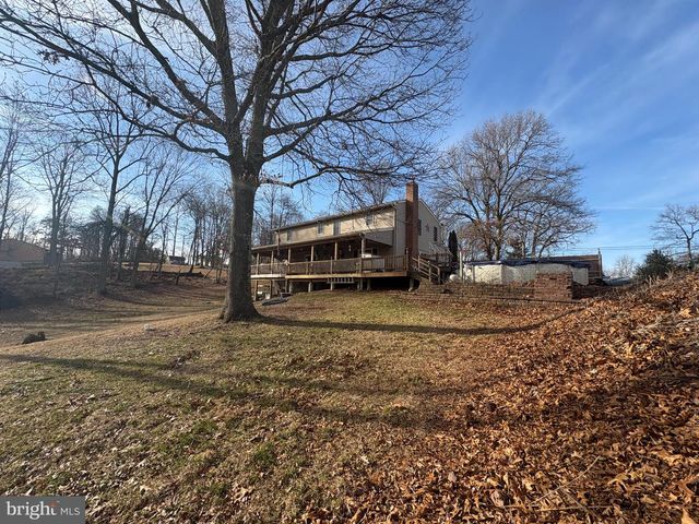 258 BEAVERS RD, Birdsboro, PA 19508