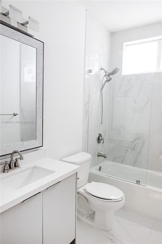 1221 NW 45th St A, Miami, FL 33142