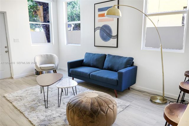 1221 NW 45th St A, Miami, FL 33142