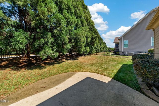 5216 Roswellcrest Court, Apex, NC 27539