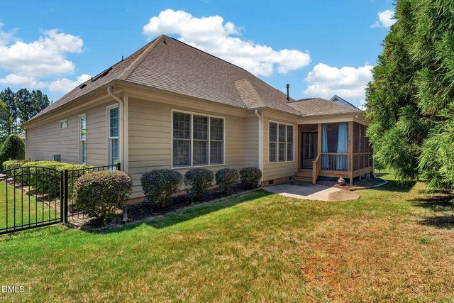 5216 Roswellcrest Court, Apex, NC 27539