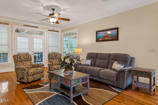 5216 Roswellcrest Court, Apex, NC 27539