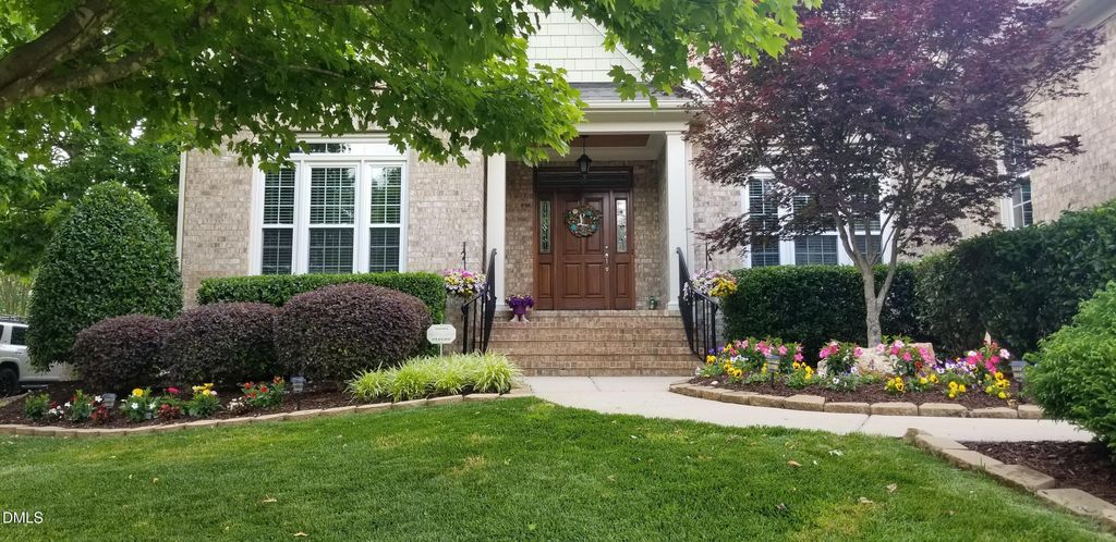 5216 Roswellcrest Court, Apex, NC 27539