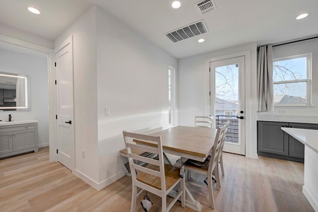 2220 Yellow Jacket LN 1, Austin, TX 78741