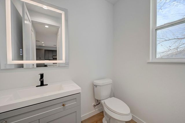 2220 Yellow Jacket LN 1, Austin, TX 78741